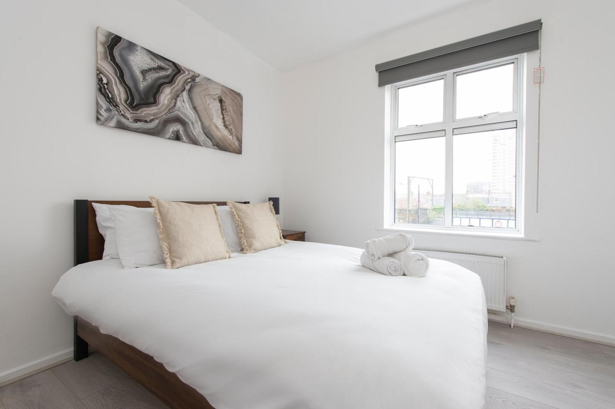 Modern Luxury Apartment By Bow Road Station Londyn Zewnętrze zdjęcie