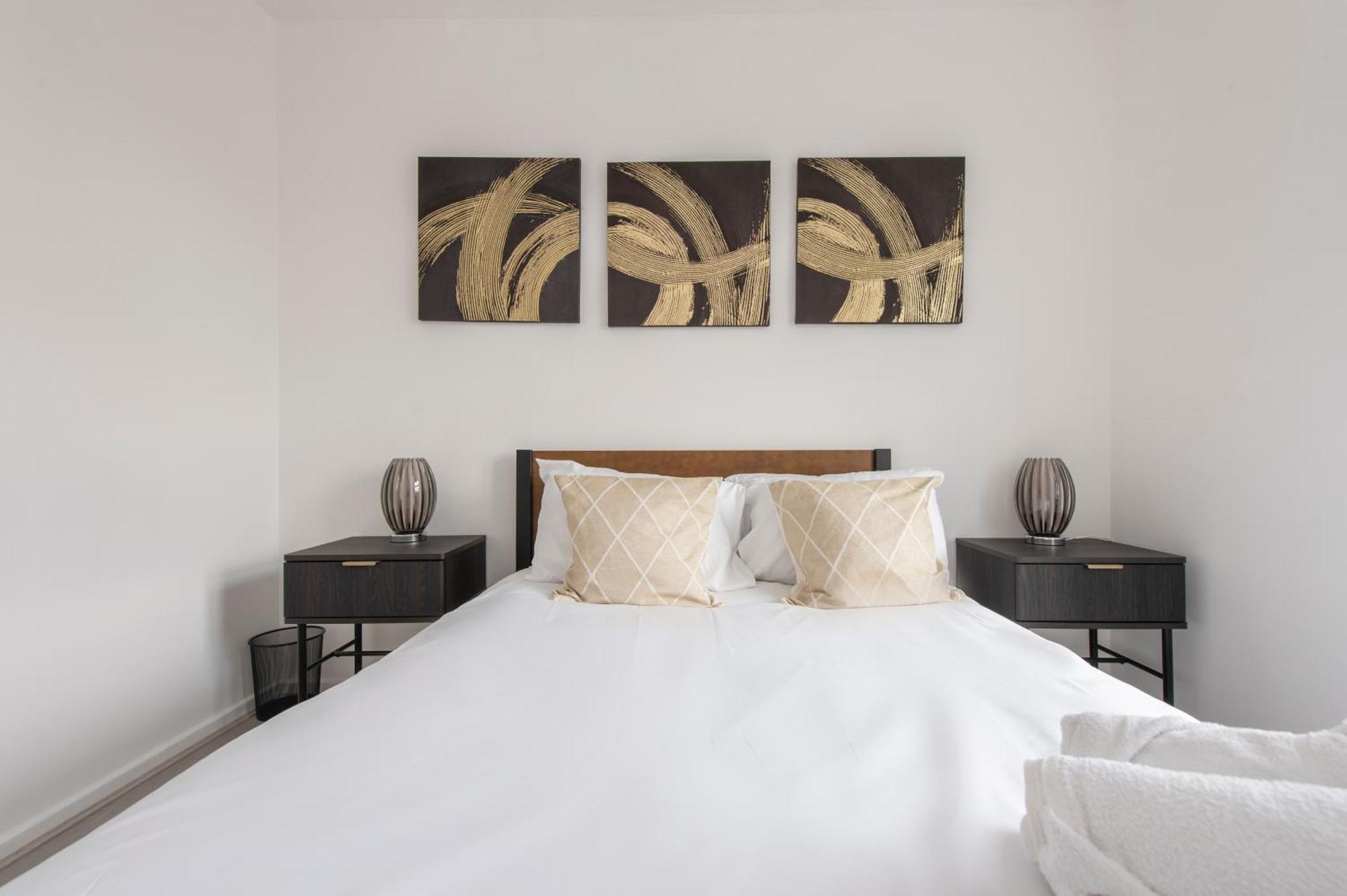 Modern Luxury Apartment By Bow Road Station Londyn Zewnętrze zdjęcie